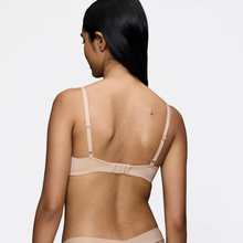 Load image into Gallery viewer, Triumph Body Make Up Illusion Lace WP | Ivory / Nude Beige
