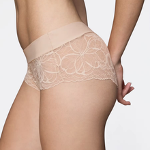 Load image into Gallery viewer, Triumph Body Make-Up Illusion Lace Shorty | Nude Beige / Cream
