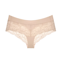Load image into Gallery viewer, Triumph Body Make-Up Illusion Lace Shorty | Nude Beige / Cream
