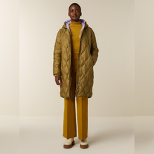 Load image into Gallery viewer, Beaumont Wallis Puffer Jacket | Olive
