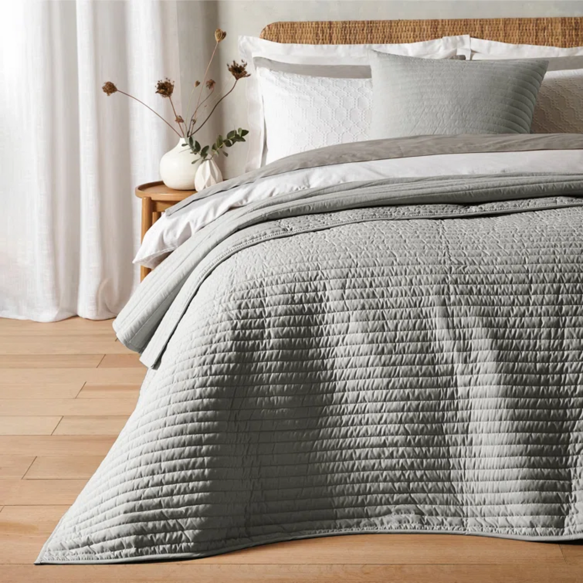 Bianca Quilted Lines Bedspread | Silver / Natural