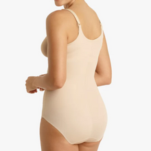 Load image into Gallery viewer, Miraclesuit Instant Tummy Tuck Bodybriefer
