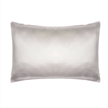 Load image into Gallery viewer, Belledorm Mulberry Silk Pillowcase
